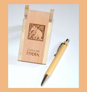 Engraved Pen Holder With Clock 
