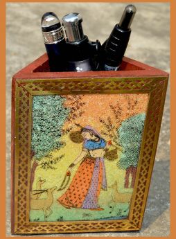 Gemstone Painting Wood Triangle Pen Holder