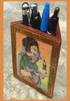 Gemstone Painting Wood Triangle Pen Holder