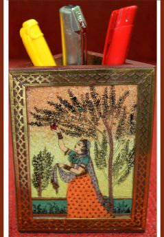 Gemstone Painting Wood Triangle Pen Holder