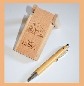 Engraved Pen Holder With Clock 