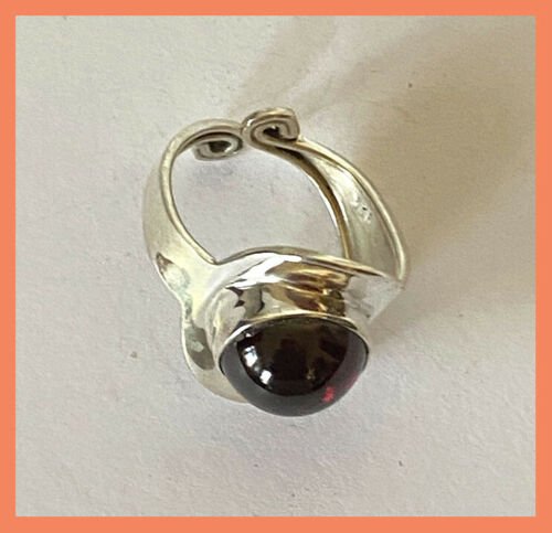 Artisan Hand Crafted Natural Garnet Sterling Silver Adjustable Ring - Image 3