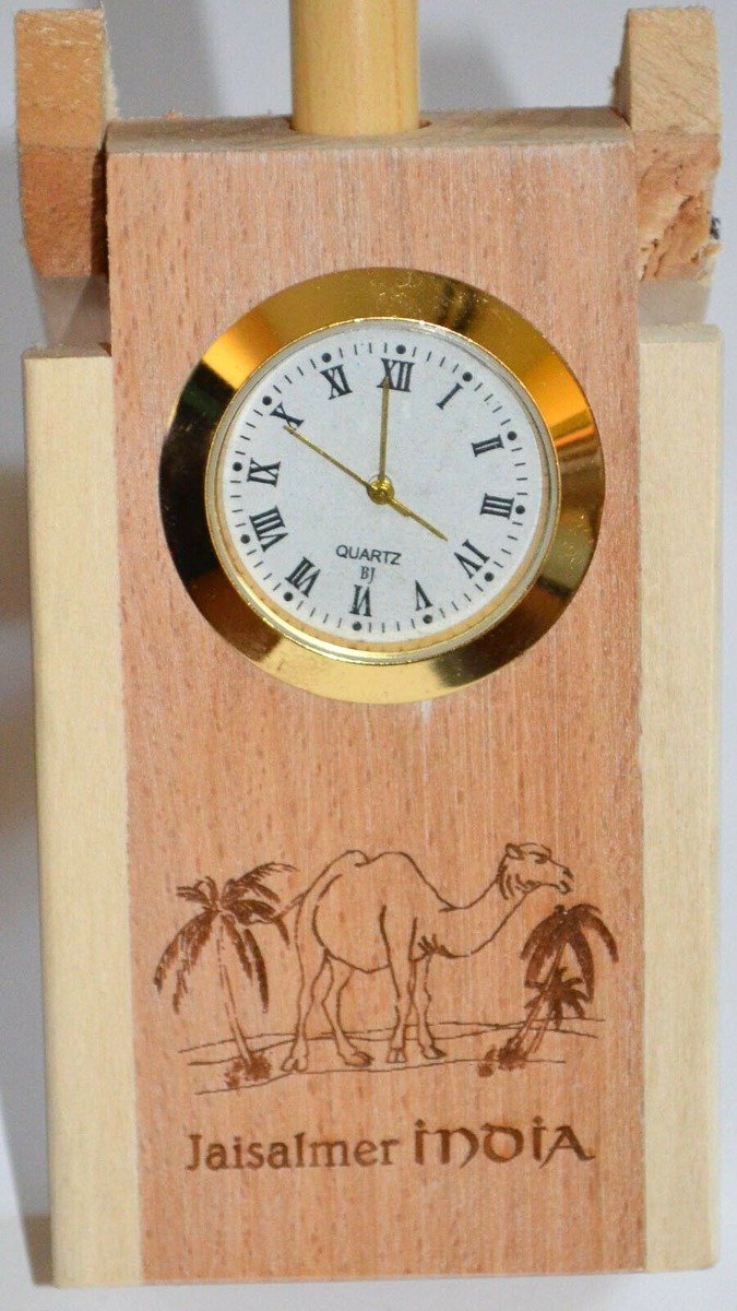 Engraved Pen Holder With Clock - Image 3