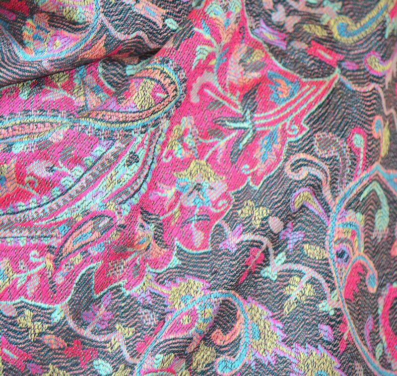 Handwoven Paisley Design Shawl Wrap - Image 3