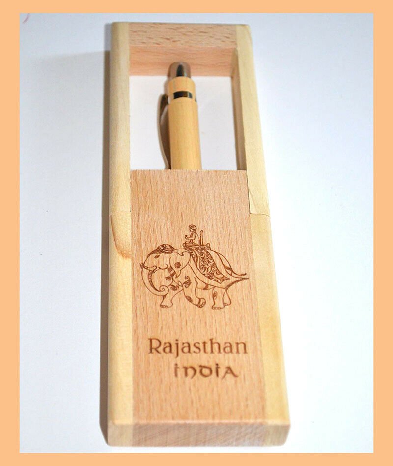 Engraved Pen Holder With Clock - Image 6
