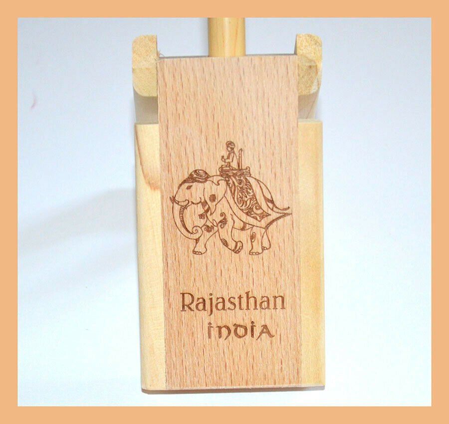 Engraved Pen Holder With Clock - Image 2