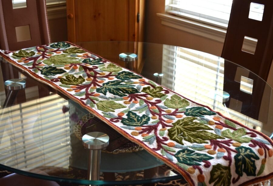 Cotton Ari Chain Stitch Embroidery Handmade Runner